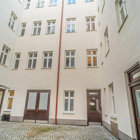 Utulny Byt V Centru Prahy プラハ エクステリア 写真